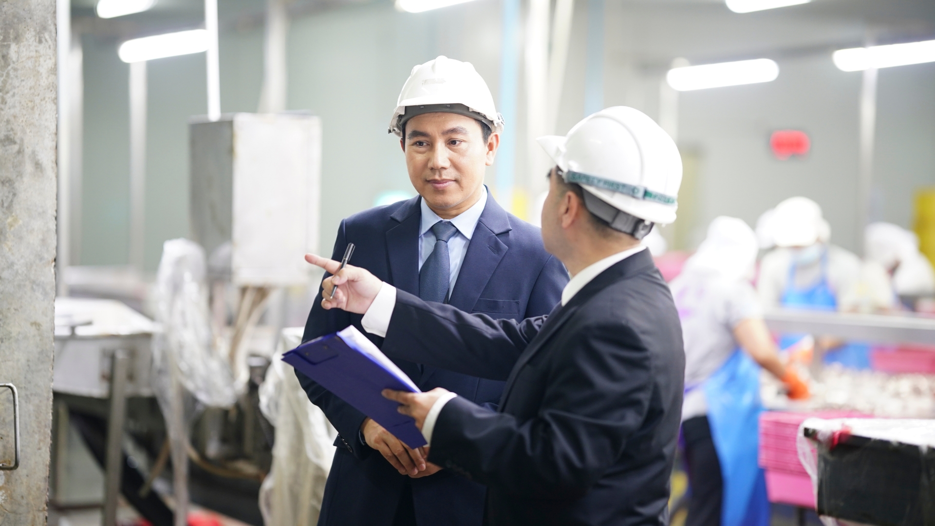 Manufacturing Staffing Challenges in 2026: How to Build a Reliable Workforce